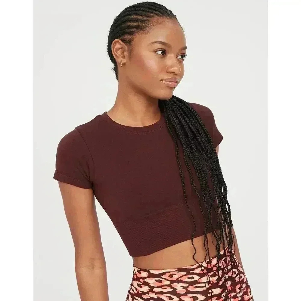 Aerie Offline Seamless Cropped T-Shirt‎ Size Large